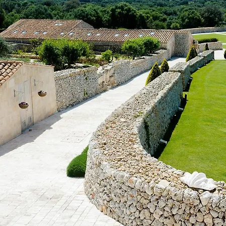 Cugo Gran Menorca *